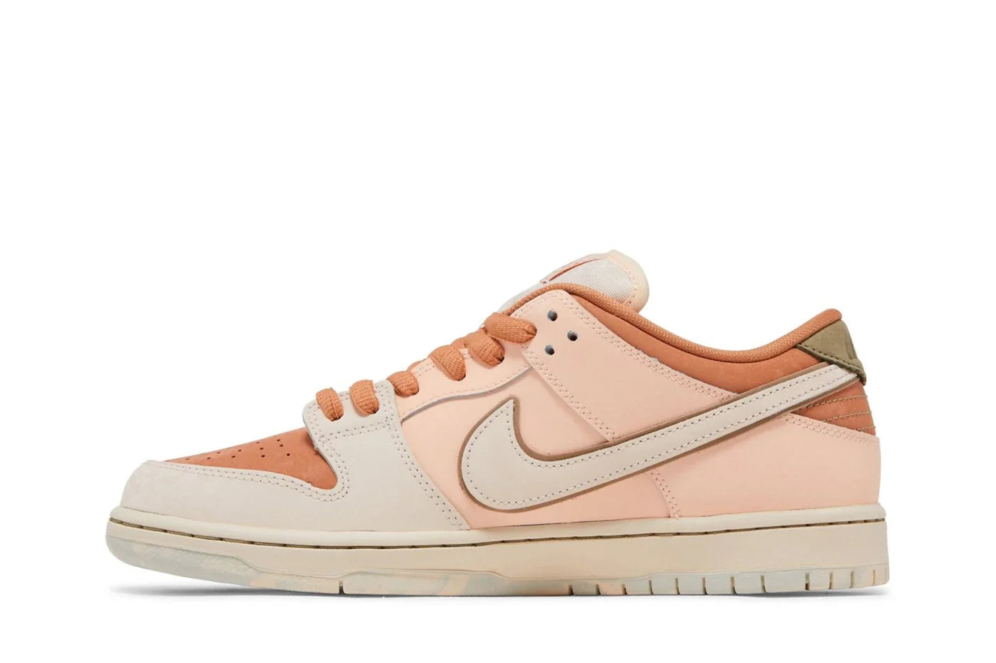 Nike Sb Dunk Low Trocadéro Gardens Marrom
